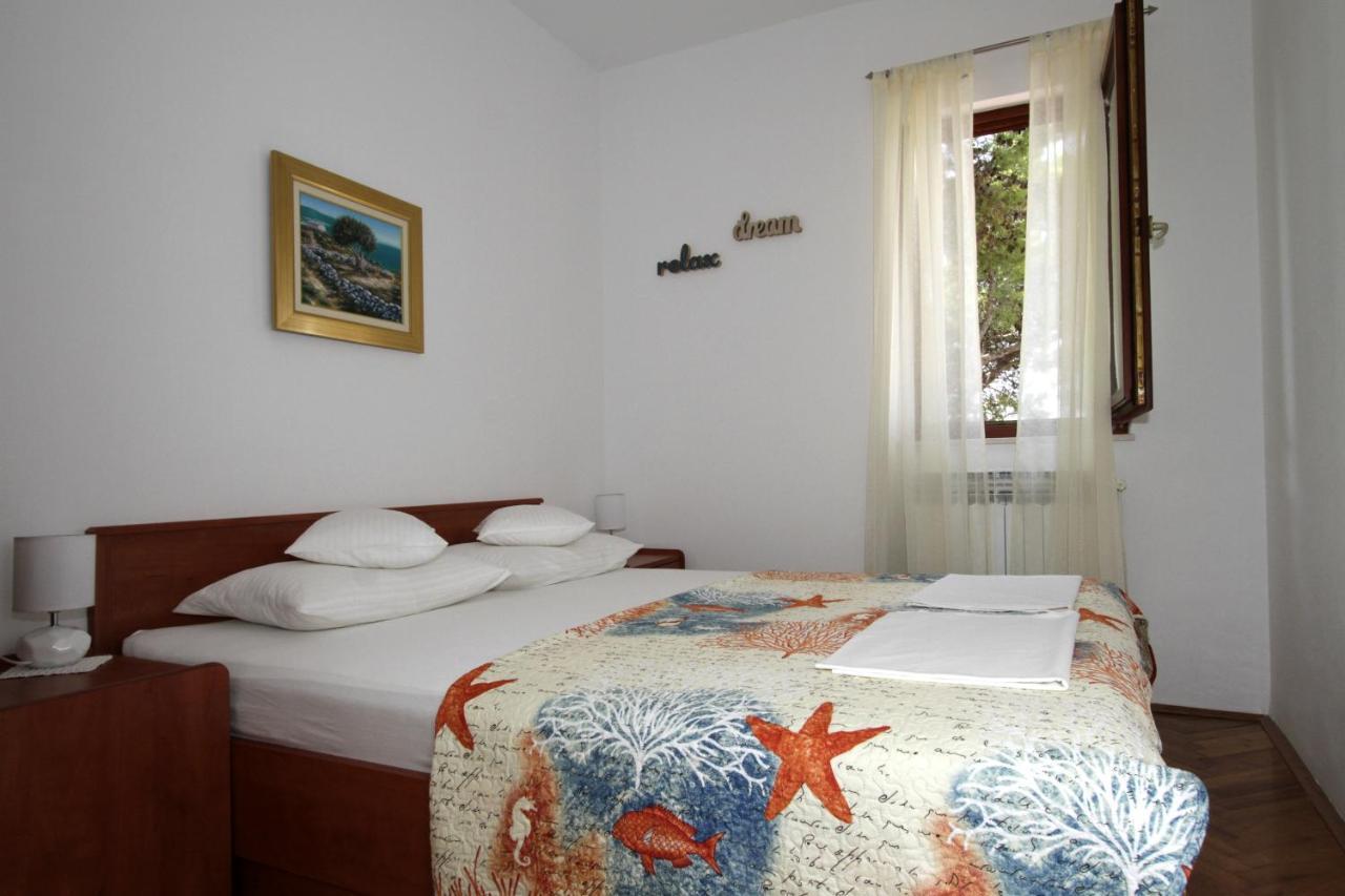 Apartments By The Sea Trogir - 11895 Esterno foto